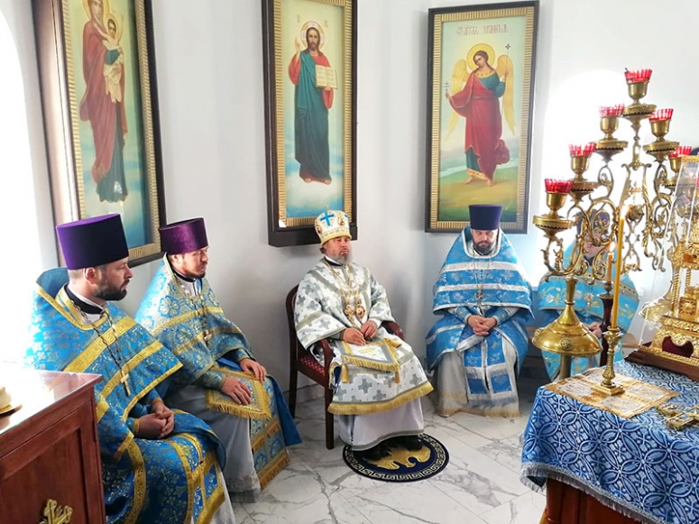 ПРЕСТОЛЬНЫЙ ПРАЗДНИК В ХРАМЕ ИКОНЫ БОЖИЕЙ МАТЕРИ «ВСЕХ СКОРБЯЩИХ РАДОСТЬ» ПОСЕЛКА ГАЙДУК Г. НОВОРОССИЙСКА