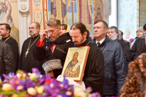 ГЕЛЕНДЖИК. ЛИТУРГИЯ В ДЕНЬ ПАМЯТИ СВЯЩЕННОМУЧЕНИКА ДИМИТРИЯ ПРЕСВИТЕРА ГЕЛЕНДЖИКСКОГО
