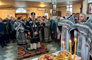 НОВОРОССИЙСК. ЛИТУРГИЯ ПРЕЖДЕОСВЯЩЕННЫХ ДАРОВ В ХРАМЕ СВЯТЫХ НОВОМУЧЕНИКОВ И ИСПОВЕДНИКОВ ЦЕРКВИ РУССКОЙ