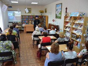 Священнослужитель принял участие в тематической программе для родителей «Чтобы не было беды» в городе Темрюк