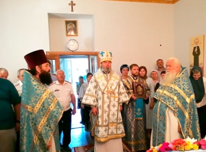 Божественная литургия в храме святого великомученика и целителя Пантелеймона хутора Чекон