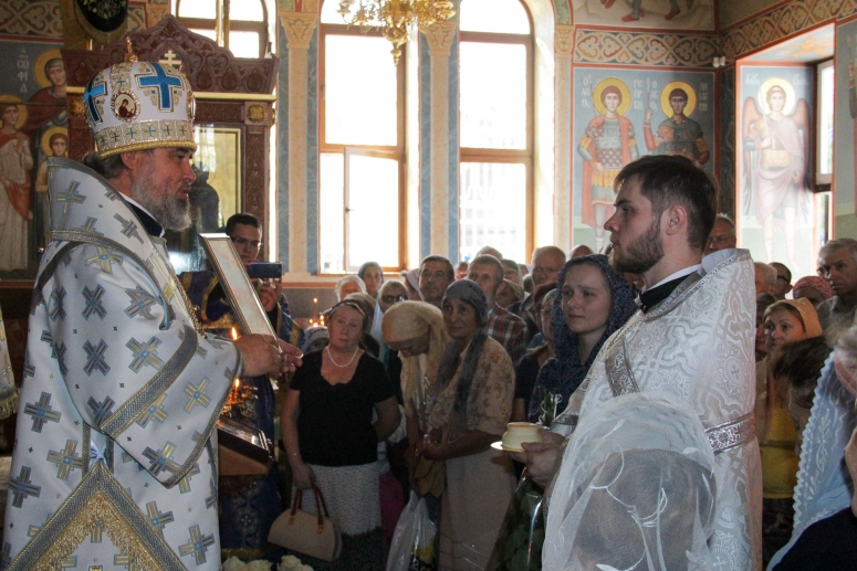 Божественная литургия в праздник Рождества Пресвятой Владычицы нашей Богородицы и Приснодевы Марии