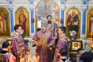 Божественная литургия в храме Державной иконы Божией Матери города-курорта Анапа