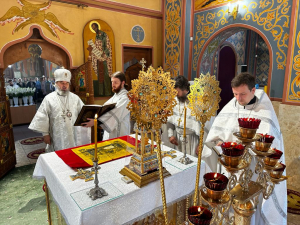 ДИВНОМОРСКОЕ. БОЖЕСТВЕННАЯ ЛИТУРГИЯ В ХРАМЕ ПРЕПОДОБНОГО СЕРГИЯ РАДОНЕЖСКОГО