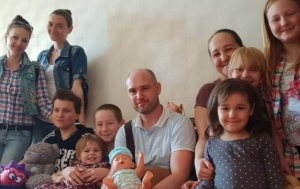 Активисты православного молодежного движения "Верность" провели социальную акцию воскресного дня в Геленджике