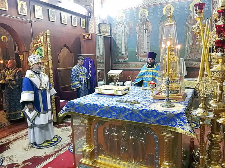 ВСЕНОЩНОЕ БДЕНИЕ В КАНУН ПРАЗДНИКА В ЧЕСТЬ КАЗАНСКОЙ ИКОНЫ БОЖИЕЙ МАТЕРИ