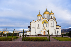 ПРЕСТОЛЬНЫЙ ПРАЗДНИК ХРАМА В ЧЕСТЬ СВЯТИТЕЛЯ ИОАННА ЗЛАТОУСТОГО ГОРОДА ГЕЛЕНДЖИКА