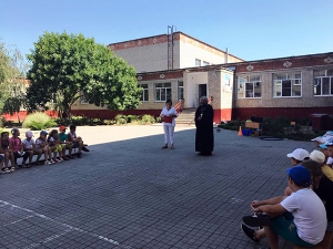 Мероприятие, посвященное здоровому образу жизни, в школе № 13 города Темрюк