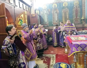 В праздник Торжества Православия глава Новороссийской епархии совершил Божественную литургию в Свято-Успенском кафедральном соборе г. Новороссийска