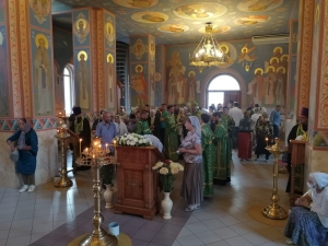 ВСЕНОЩНОЕ БДЕНИЕ В КАНУН ДНЯ ПРЕСТАВЛЕНИЯ ПРЕПОДОБНОГО СЕРГИЯ, ИГУМЕНА РАДОНЕЖСКОГО