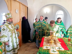 БОЖЕСТВЕННАЯ ЛИТУРГИЯ В ДЕНЬ ПРЕСТАВЛЕНИЯ И ВТОРОГО ОБРЕТЕНИЯ МОЩЕЙ ПРЕПОДОБНОГО СЕРАФИМА САРОВСКОГО