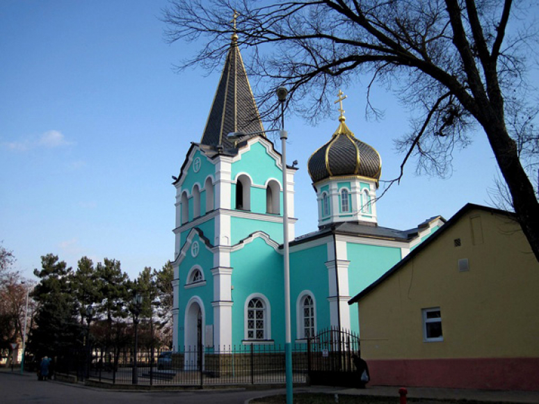 БОЖЕСТВЕННАЯ ЛИТУРГИЯ В ХРАМЕ СВЯТОГО ОНУФРИЯ ВЕЛИКОГО ГОРОДА АНАПЫ