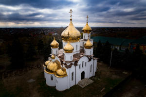 БОЖЕСТВЕННАЯ ЛИТУРГИЯ В ХРАМЕ ВО ИМЯ СВЯТОЙ ПРЕПОДОБНОМУЧЕНИЦЫ АНАСТАСИИ РИМЛЯНЫНИ СТАНИЦЫ АНАСТАСИЕВСКОЙ