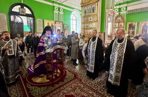 АНАПА. ПОВЕЧЕРИЕ С ЧТЕНИЕМ ВЕЛИКОГО КАНОНА ПРП. АНДРЕЯ КРИТСКОГО В СВЯТО-ОНУФРИЕВСКОМ ХРАМЕ