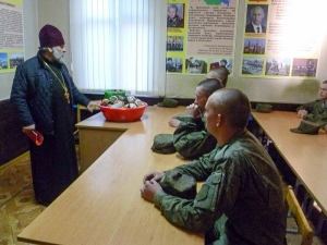 Поздравление с Пасхой военнослужащих в селе Кабардинка