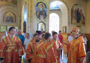 Богослужение в канун престольного праздника храма святого великомученика Пантелеимона