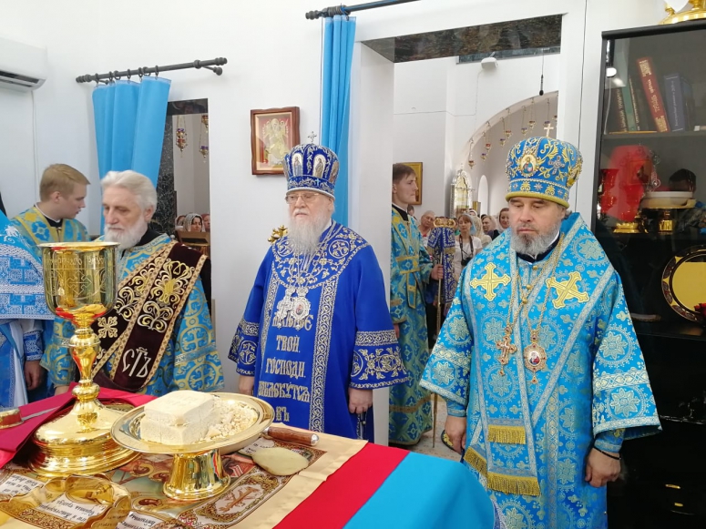 Празднование в честь Тихвинской иконы Божией Матери