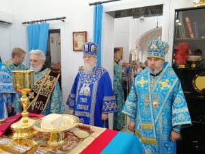 Празднование в честь Тихвинской иконы Божией Матери