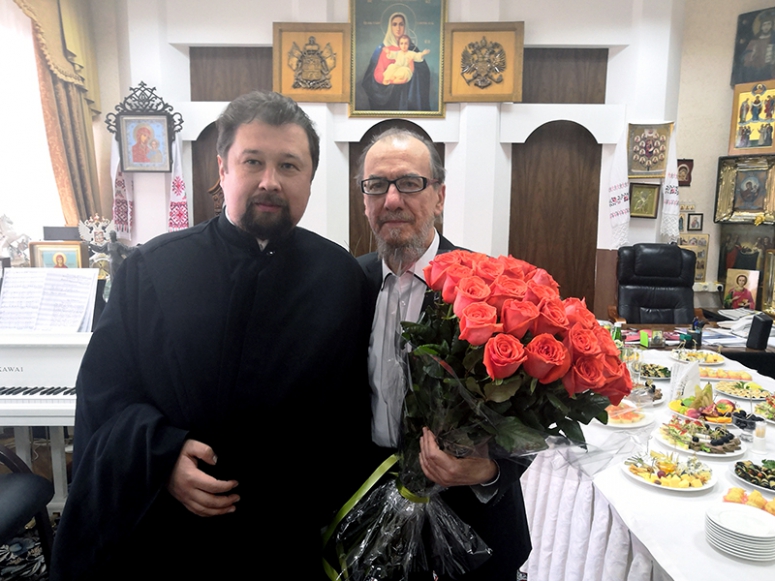 Глава Новороссийской епархии  поздравил худрука Кубанского казачьего хора Виктора Захарченко с юбилеем
