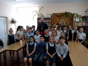 Духовно-просветительская встреча с учениками в честь Дня славянской письменности и культуры в библиотеке села Дивноморское