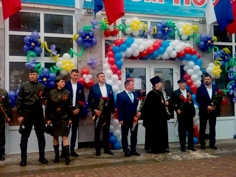 Настоятель храма свт. Николая Чудотворца с. Архипо-Осиповка принял участие в праздничных мероприятиях Дня Победы