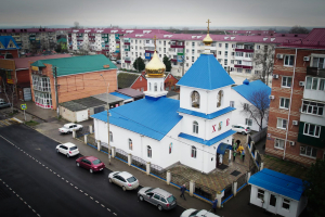 БОЖЕСТВЕННАЯ ЛИТУРГИЯ В АЛЕКСАНДРО-НЕВСКОМ ХРАМЕ ГОРОДА ТЕМРЮКА
