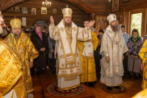 ГОРНО-АЛТАЙСК. БОЖЕСТВЕННАЯ ЛИТУРГИЯ В ДЕНЬ ПРАЗДНОВАНИЯ ПЕРЕНЕСЕНИЯ МОЩЕЙ СВЯТЫХ БЛАГОВЕРНЫЙ КНЯЗЕЙ ПЕТРА И ФЕВРОНИИ МУРОМСКИХ