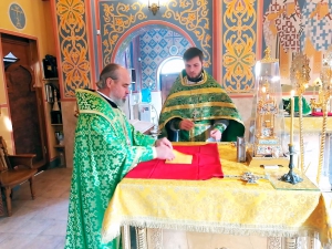 Божественная литургия в праздник Иверской иконы Божией Матери