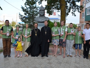 В городе Темрюк прошла акция «Русь святая! Храни веру православную»