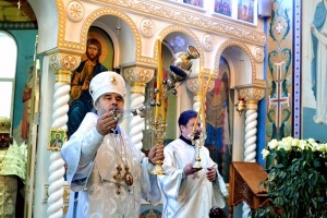 Великая вечерня в Михаило-Архангельском храме г. Крымска