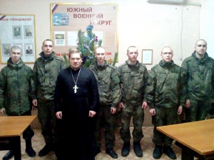Священник посетил воинскую часть дислоцирующуюся в станице Петровской