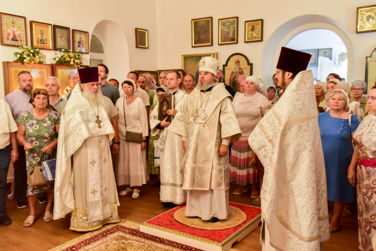 ГЕЛЕНДЖИК. ПРАЗДНИК ПРЕОБРАЖЕНИЯ ГОСПОДНЯ