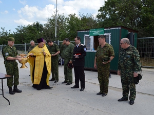 Священник благословил полевой выход кадетов