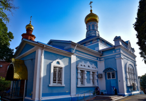 БОЖЕСТВЕННАЯ ЛИТУРГИЯ В ПРАЗДНИК УСПЕНИЯ ПРЕСВЯТОЙ БОГОРОДИЦЫ В СВЯТО-УСПЕНСКОМ КАФЕДРАЛЬНОМ СОБОРЕ ГОРОДА НОВОРОССИЙСКА